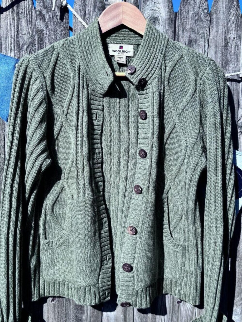 Y2K Woolrich Womens Green Cable Knit Cardigan